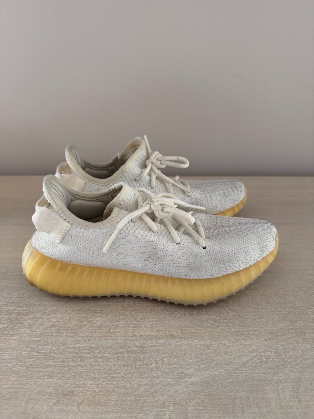Yeezy Boost 350 V2 (7W/5.5M)